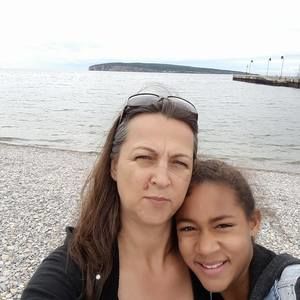 Meet your Posher, Joan